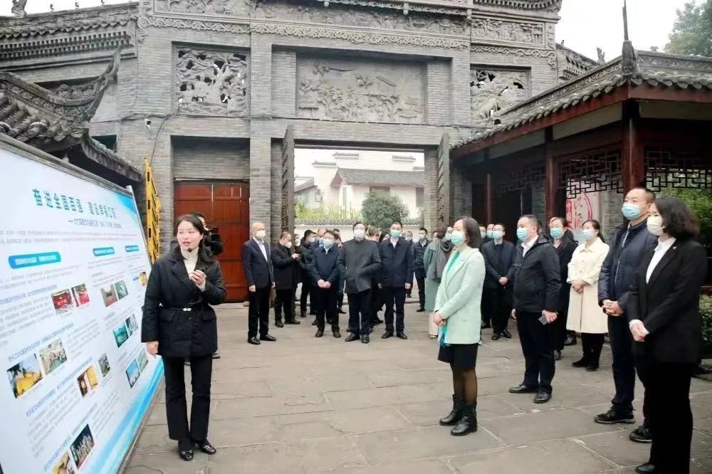 微信图片_20221211165208.jpg