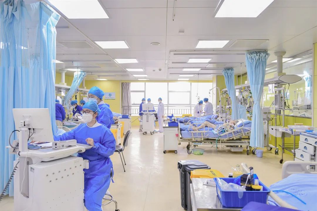重症医学科人:我们战斗在生命的“主战场”